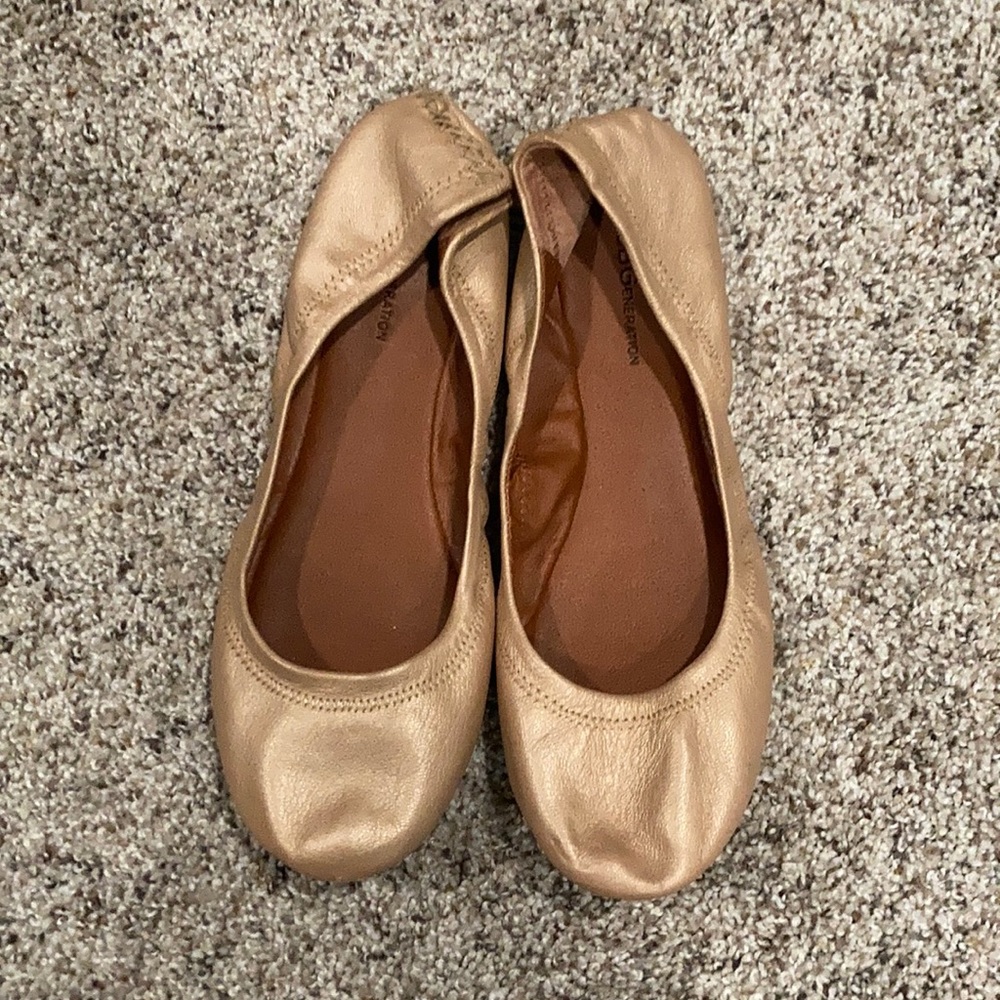 Bcbgeneration flats